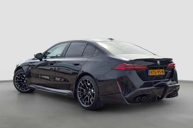 BMW 5-Serie (2024) thumbnail 2