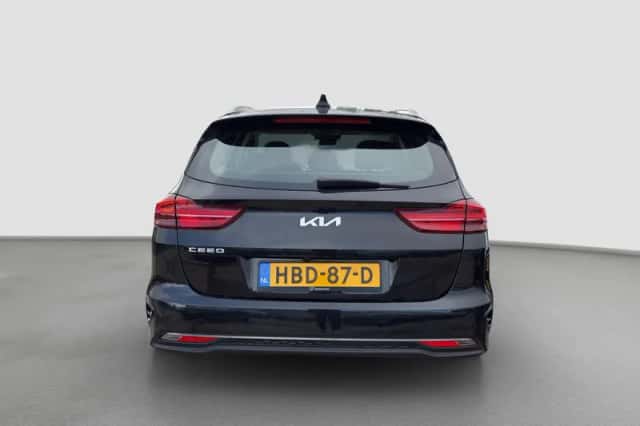 Kia Ceed (2025) thumbnail 5