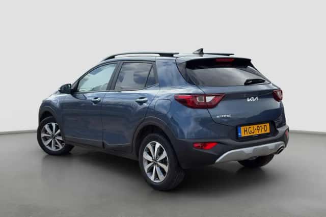 Kia Stonic (2025) thumbnail 2