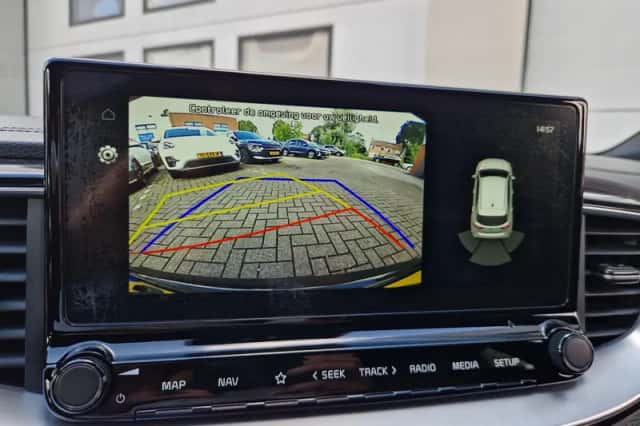 Kia ProCeed (2020) thumbnail 5