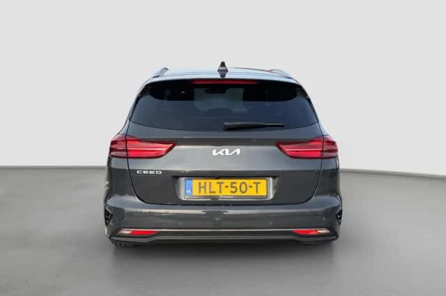 Kia Ceed (2025) thumbnail 6