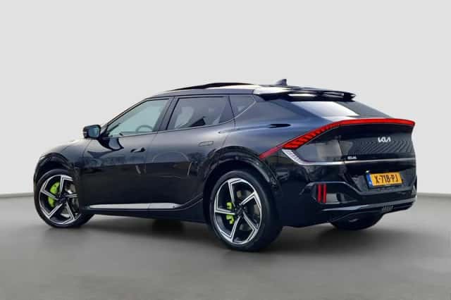 Kia EV6 (2024) thumbnail 3