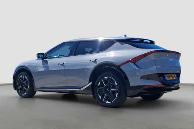 Kia EV6 (2025) thumbnail 2
