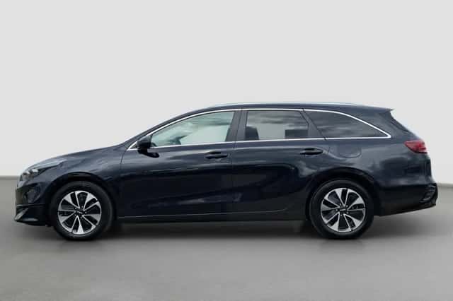 Kia Ceed (2025) thumbnail 3