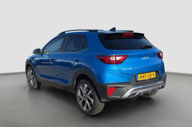 Kia Stonic (2025) thumbnail 4