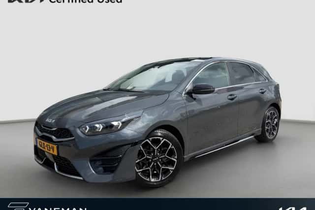 Kia Ceed (2024) thumbnail 1