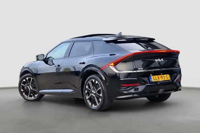 Kia EV6 (2024) thumbnail 3