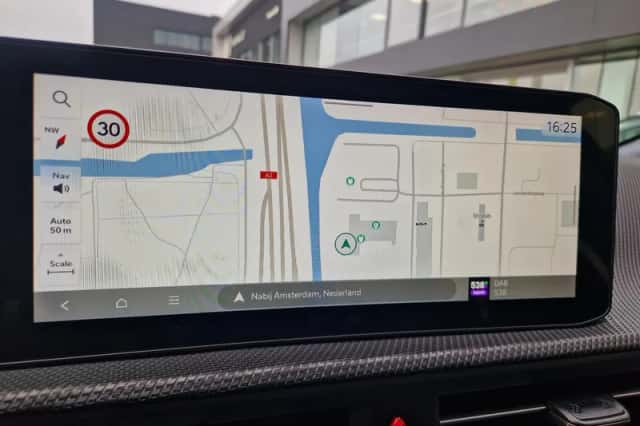 Kia EV6 (2024) thumbnail 5