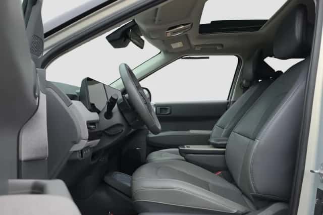 Kia EV3 (2025) thumbnail 3