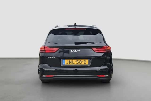 Kia Ceed (2025) thumbnail 6