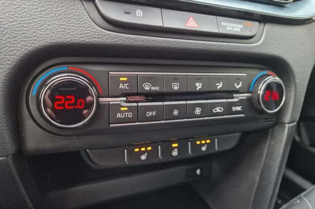 Kia Ceed (2025) thumbnail 6