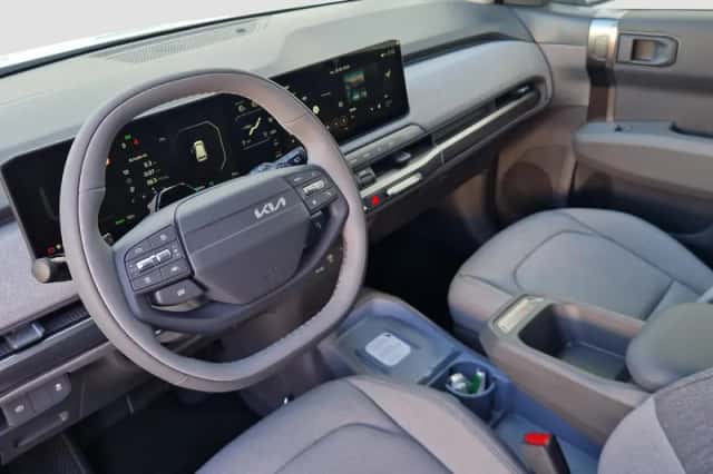 Kia EV3 (2026) thumbnail 4