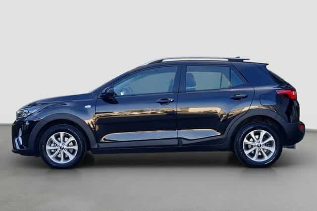 Kia Stonic (2024) thumbnail 2
