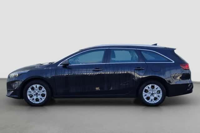Kia Ceed (2025) thumbnail 2
