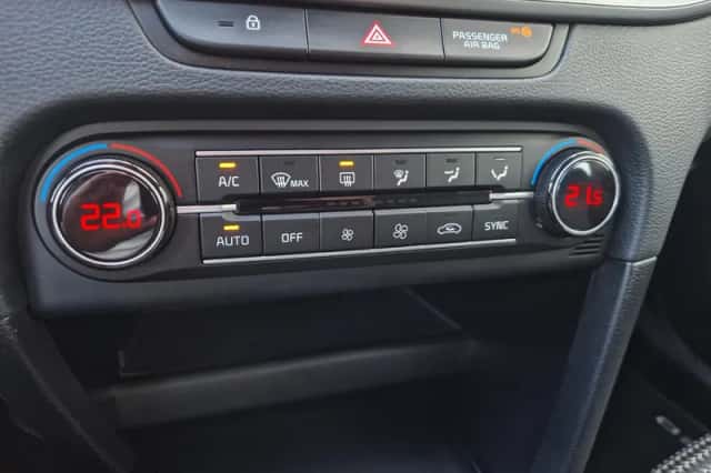 Kia Ceed (2025) thumbnail 6