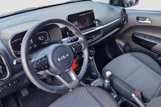 Kia Picanto (2025) thumbnail 4