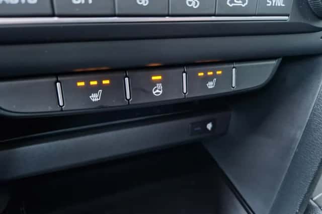 Kia Ceed (2025) thumbnail 6