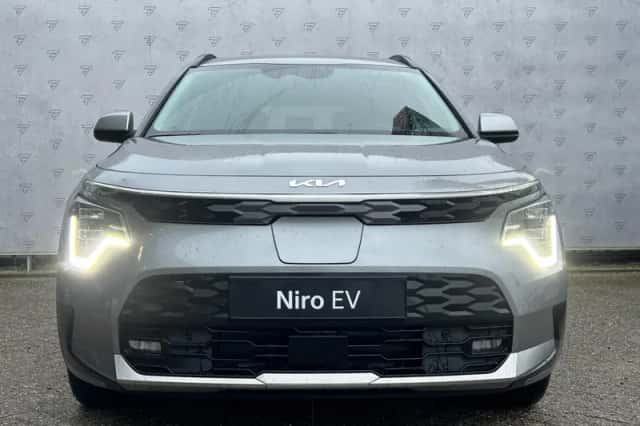 Kia Niro EV (2024) thumbnail 3