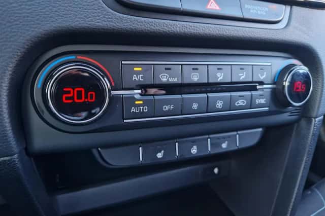 Kia Ceed (2025) thumbnail 6