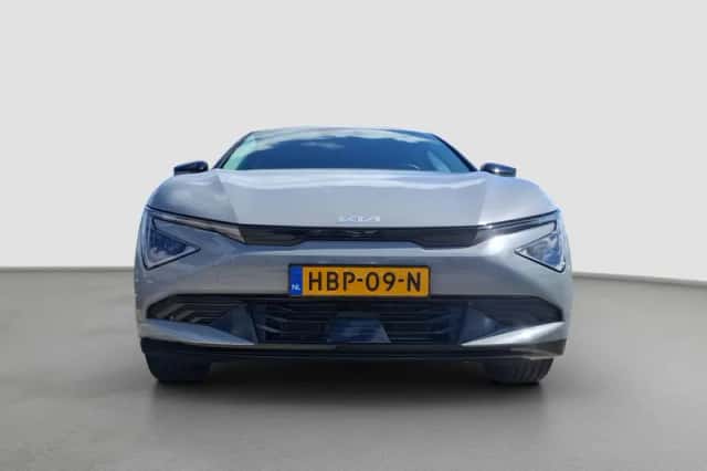 Kia EV6 (2025) thumbnail 5