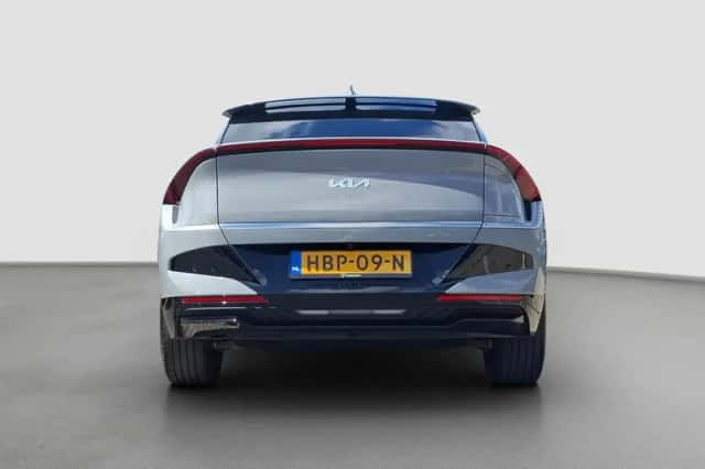 Kia EV6 (2025) thumbnail 6