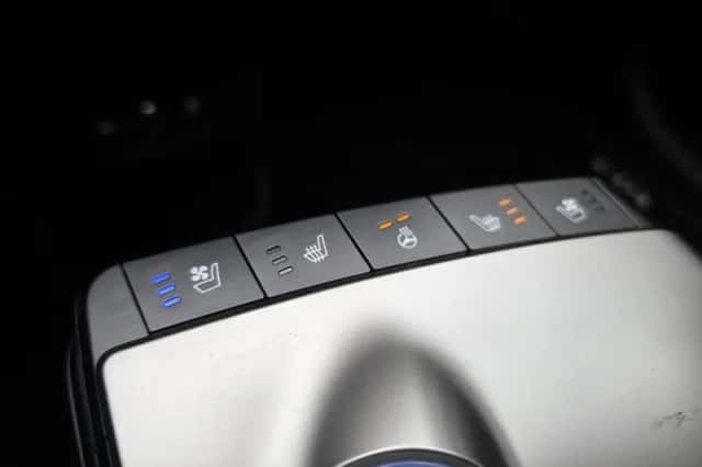 Kia EV6 (2025) thumbnail 6