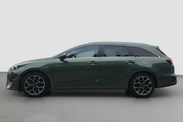 Kia Ceed (2025) thumbnail 2