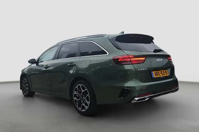 Kia Ceed (2025) thumbnail 3