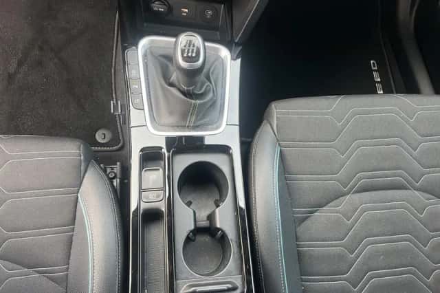 Kia Ceed (2025) thumbnail 4