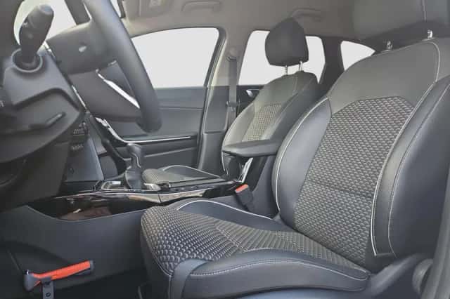 Kia Ceed (2025) thumbnail 5