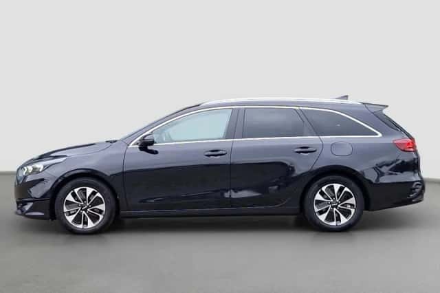 Kia Ceed (2025) thumbnail 2