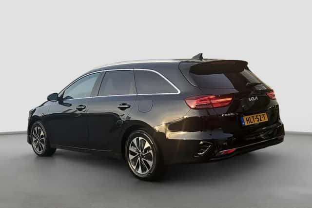 Kia Ceed (2025) thumbnail 3