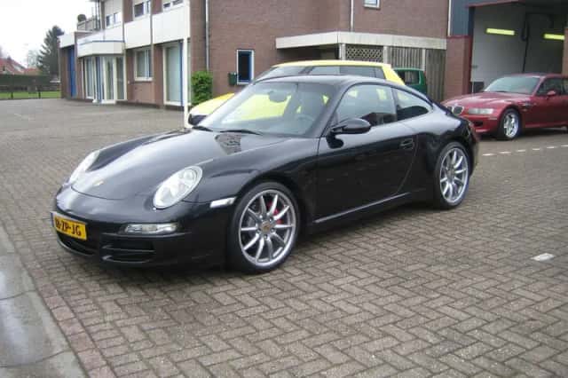Porsche 911 (2008) thumbnail 1