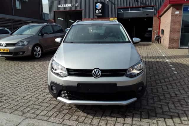 Volkswagen Polo (2013) thumbnail 3