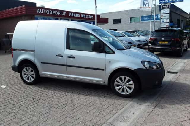 Volkswagen Caddy (2014) thumbnail 4