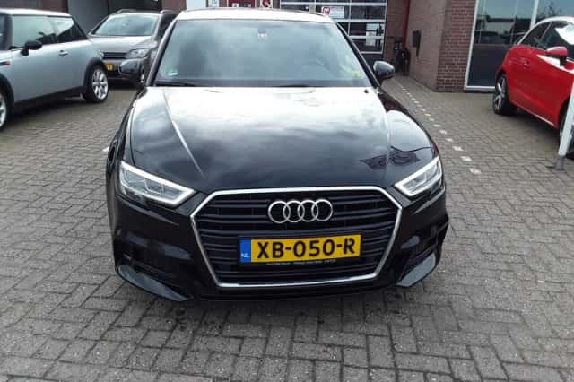 Audi A3 (2018) thumbnail 3
