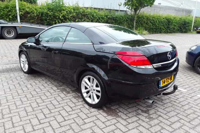 Opel Astra (2007) thumbnail 6
