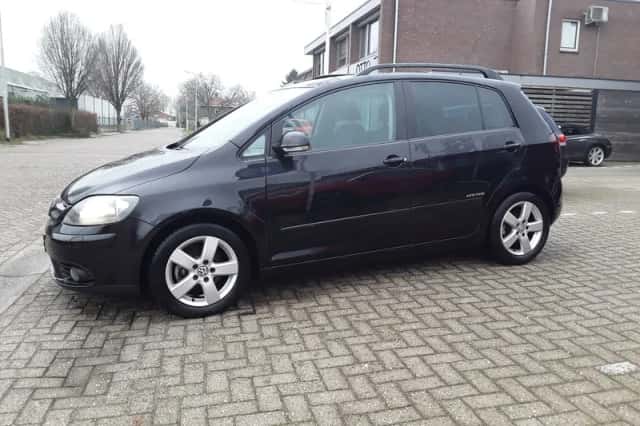 Volkswagen Golf Plus (2009) thumbnail 2