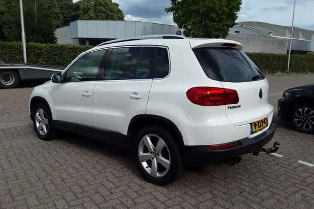 Volkswagen Tiguan (2013) thumbnail 6