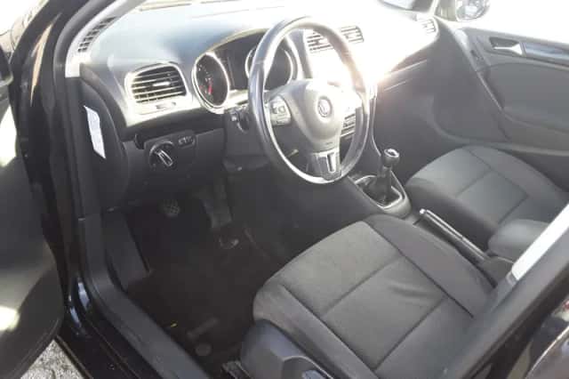 Volkswagen Golf (2012) thumbnail 6