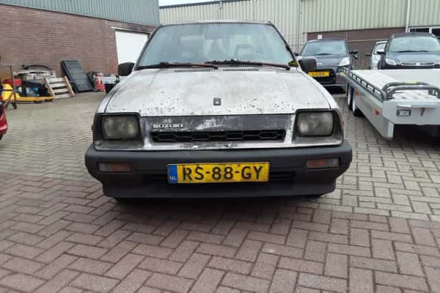 Suzuki Swift (1987) thumbnail 3