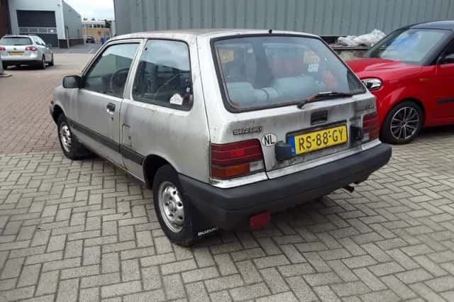 Suzuki Swift (1987) thumbnail 6