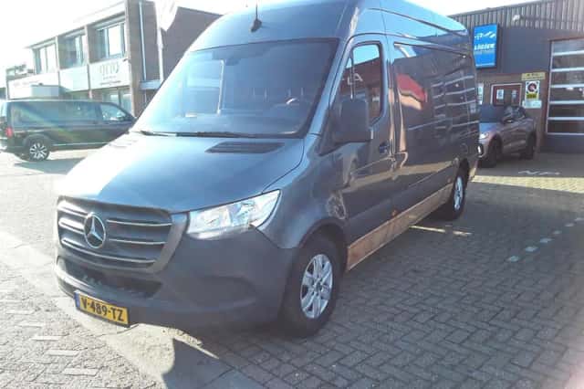 Mercedes-Benz Sprinter (2019) thumbnail 5