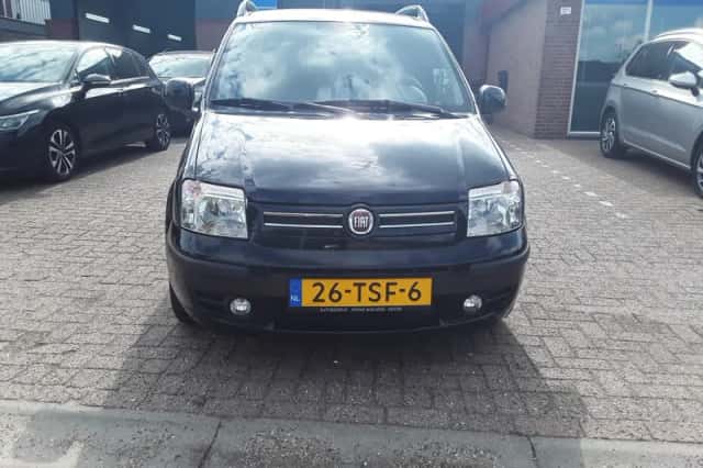 Fiat Panda (2012) thumbnail 3
