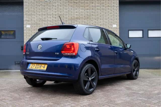 Volkswagen Polo (2012) thumbnail 2