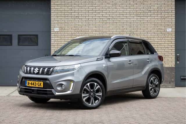 Suzuki Vitara (2022) thumbnail 2