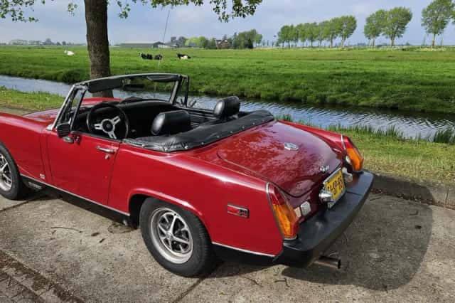 MG Midget (1978) thumbnail 3