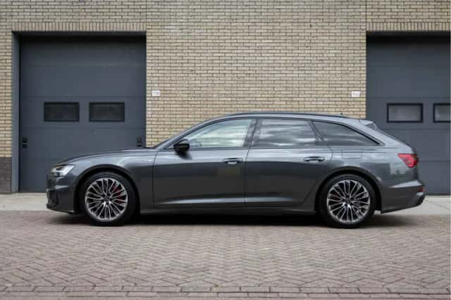 Audi A6 (2023) thumbnail 6