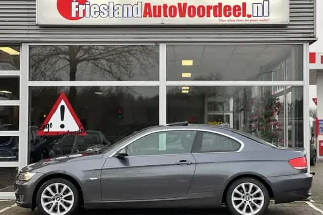 BMW 3-Serie (2007) thumbnail 4