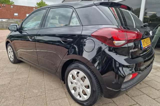 Hyundai i20 (2019) thumbnail 4